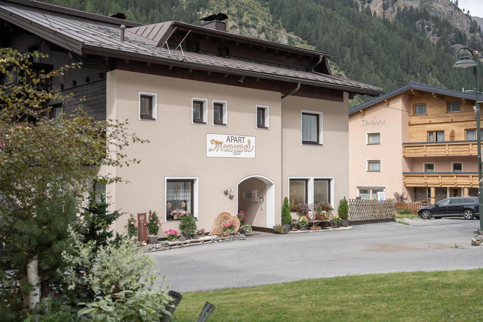 Bed and Breakfast Haus Margret Sankt Leonhard im Pitztal Exterior foto